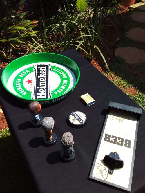 6 X BAR ACCESSORIES - 3 X BATTERY OPERTED FIGURINE`S - 1 X TRAY - 2 X BOTTLE OPENER`S