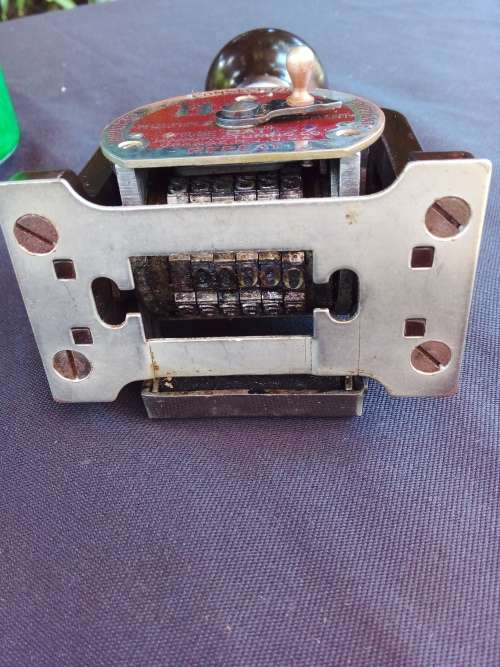 VINTAGE BATES STANDARD MULTIPLE MOVEMENT NUMBERING MACHINE 6 WHEELS  SIZE E (920607) MADE IN U.S.A