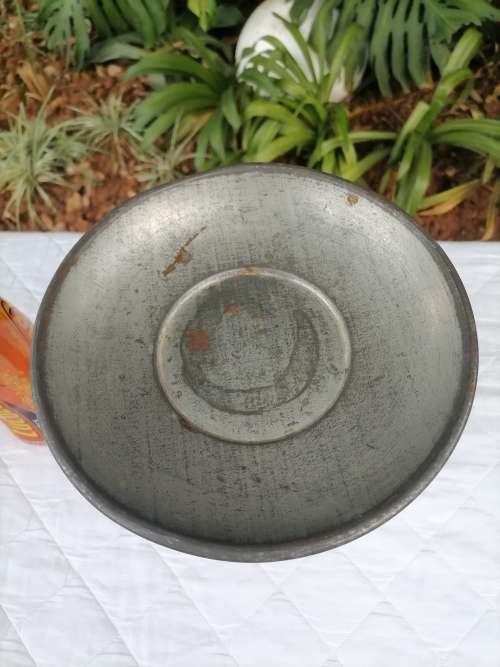 VINTAGE EFFEM METAL SCALE - AMAZING - 100% WORKING