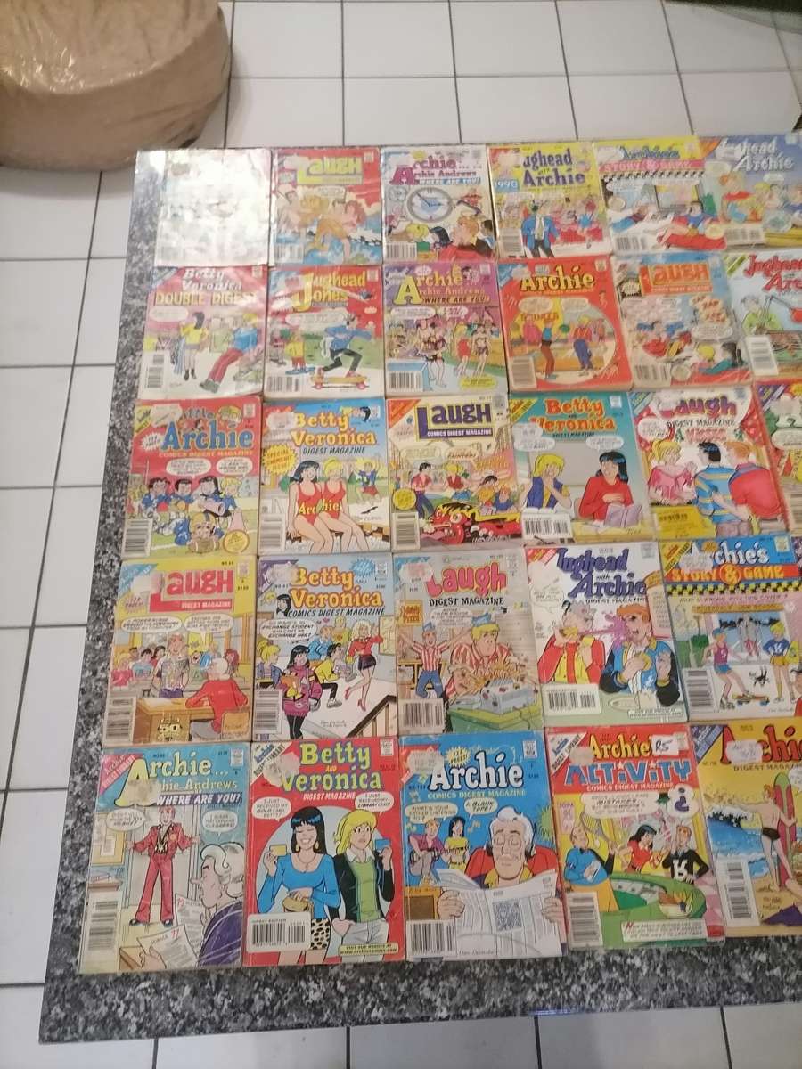56 X ARCHIE COMIC BOOKS 1980`S -1990`S - AMAZING BUNDLE