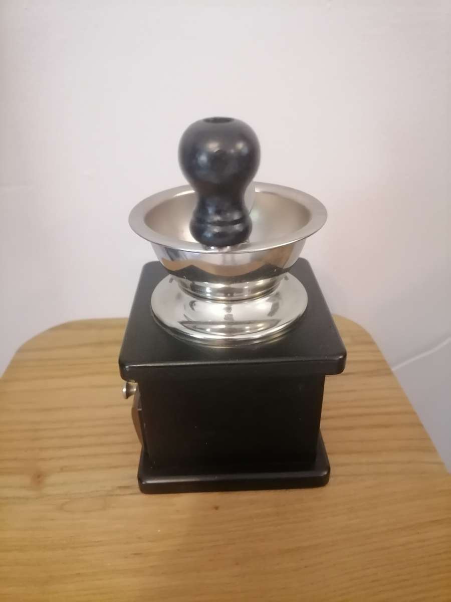 Whittards OF CHELSEA COFEE GRINDER - AMAZING CONDITION