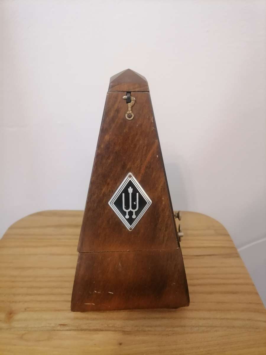 Vintage Wittner Maelzel Metronome Wind Up Germany Wooden Pyramid