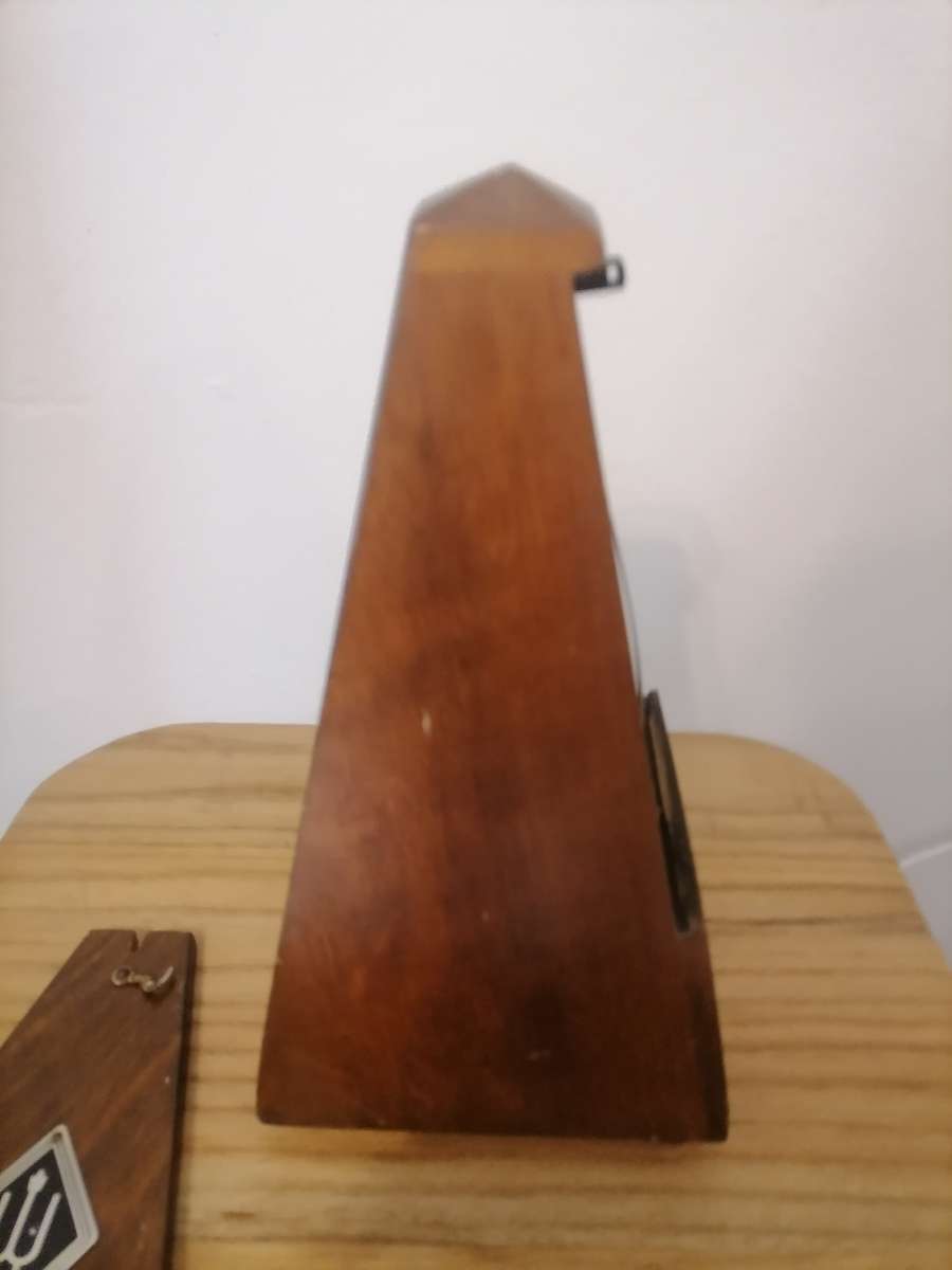 Vintage Wittner Maelzel Metronome Wind Up Germany Wooden Pyramid