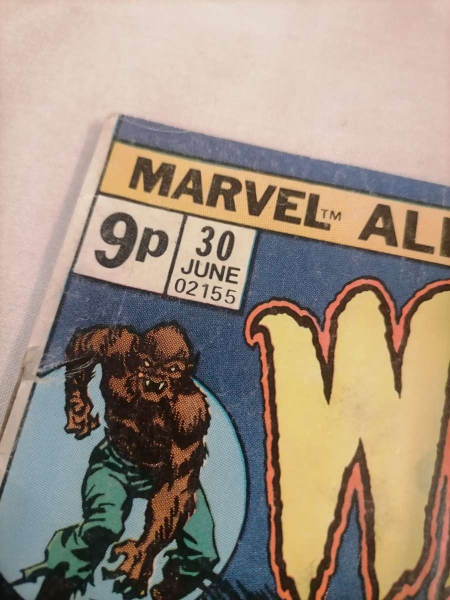 Marvel Werewolf by Night Red Slash Across Midnight Vol 1 No 30 June 1975 - EXCELLENT CONDITION COMES