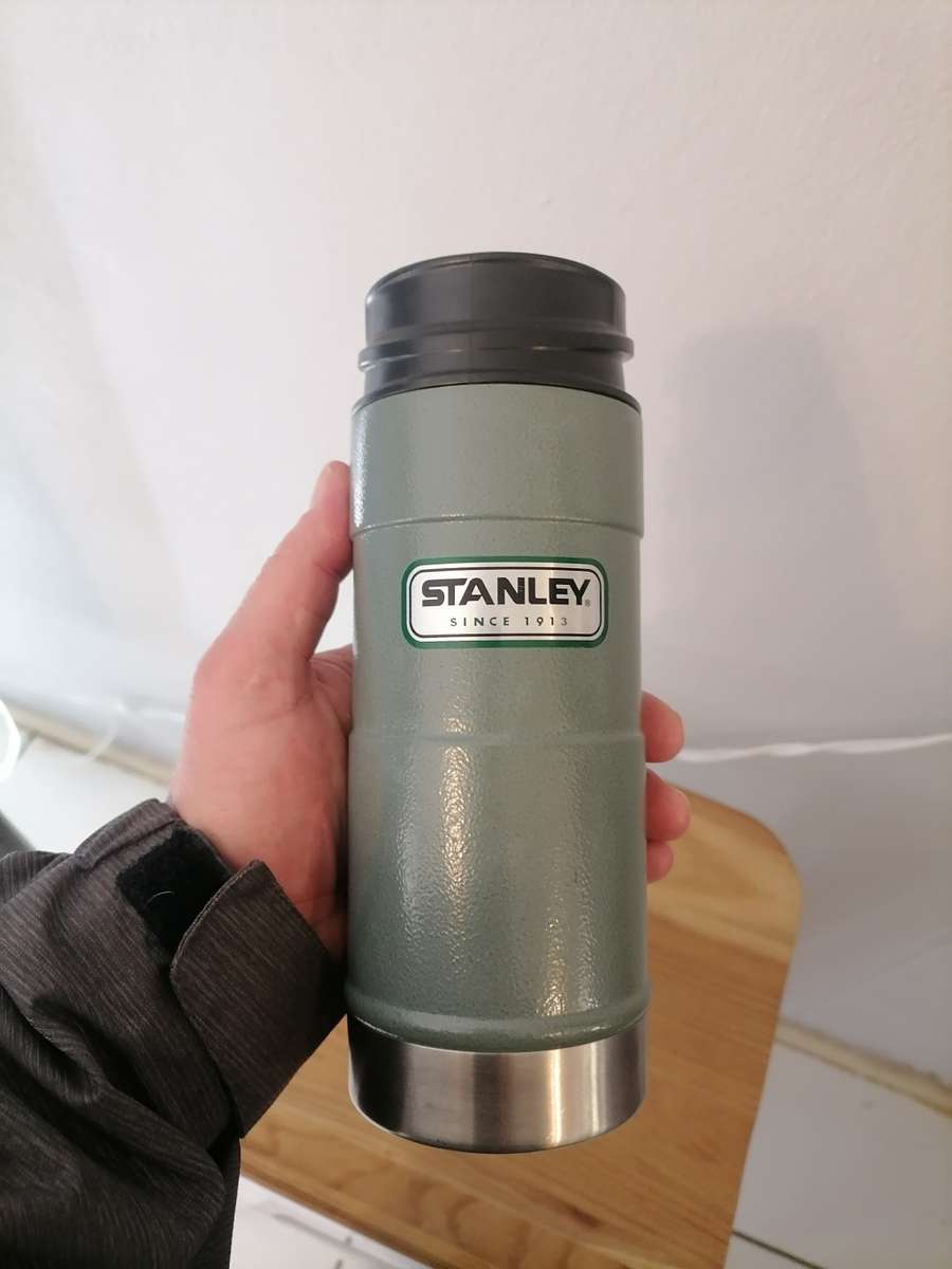 Stanley - Trigger-Action Travel Mug 355 ML - Hammertone Green - AMAZING