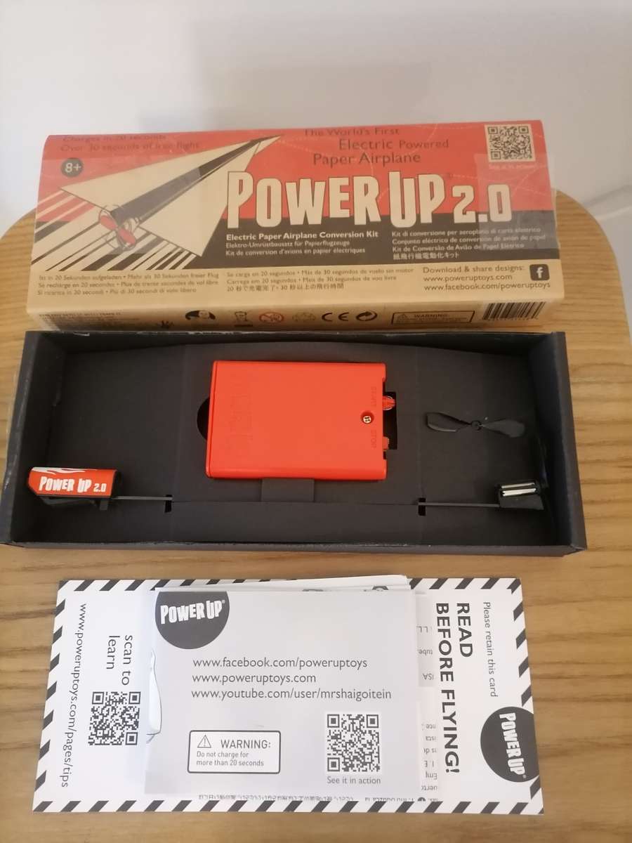 Power Up 2.0 Electric Paper Airplane Conversion Kit 8+ Fun Outdoor Activity - Electric Powered - NEW