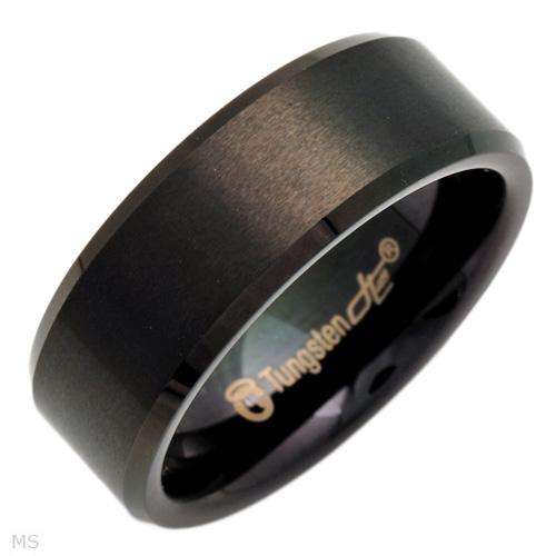 Wonderful Brand New Gentlemens Band Ring Made of Tungsten. Total item weight 11.9g - Size 12.5