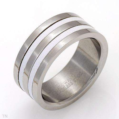 Elegant Ring Beautifully Designed in White Leather andStainless steel. Total item weight 7.4g - Size
