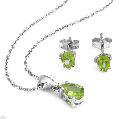 Pleasant Jewelry set - Brand New Stud Earrings With 1.70ctw Genuine Peridots Made in 925 Sterling si