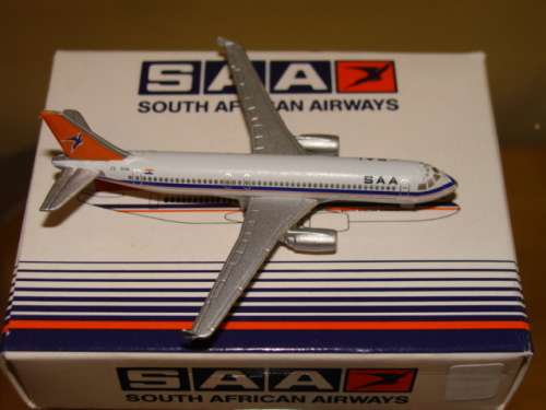 Vintage MINIATURE SAA AIRBUS A320, by SCHABAK, DIE CAST, MINT in BOX