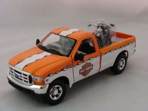 FORD F-350 SUPER DUTY WITH HARLEY DAVIDSON by MAISTO 1:27 (N I B)