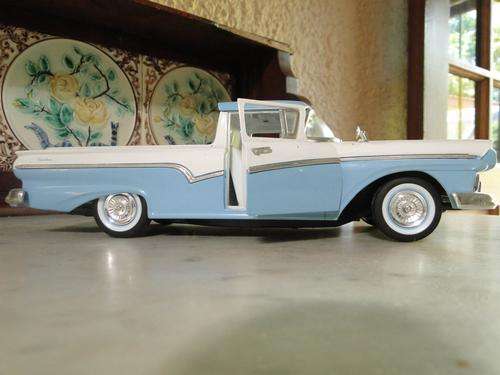 1957 Ford Ranchero (Courier sedan Deliery) Scale 1/18