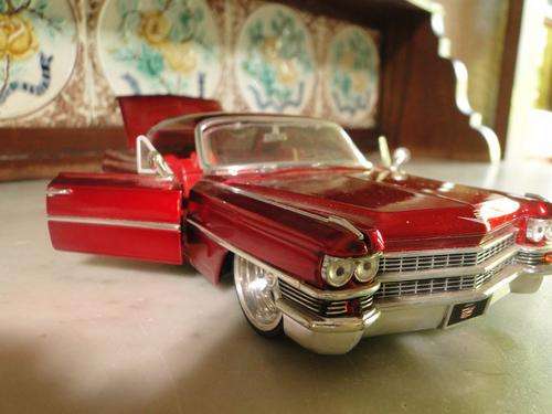 1963 Cadillac Series 62 Scale 1/24