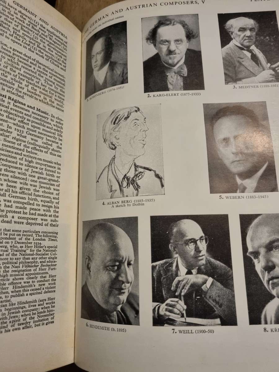 The Oxford Companion to Music - Thick Hardback