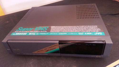 JVC Super VHS HR-S5500E video machine