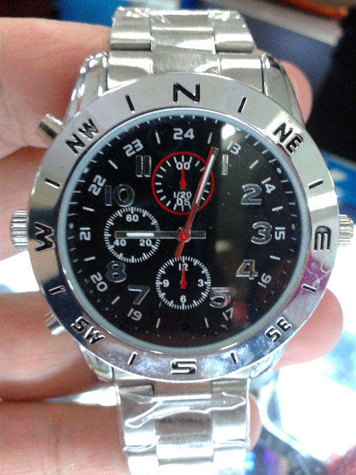 LUXURY New HD Sporty Spy Watch Mini Hidden Camera 4GB