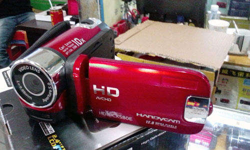 Superb Quality Video DV Camera In Red!!!