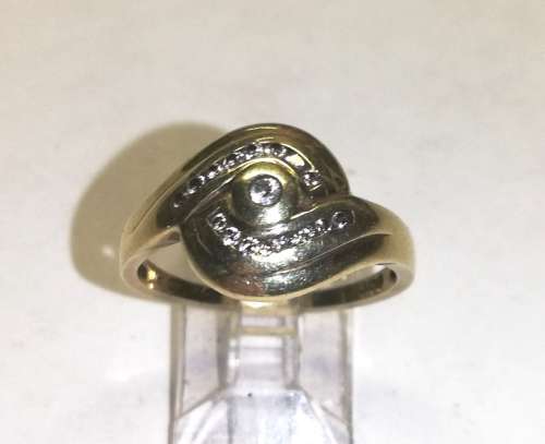 ¿¿ 9CT SOLID GOLD ANGEL RING ¿¿