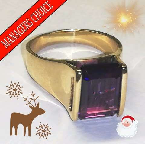 9CT SOLID GOLD AMETHYST RING