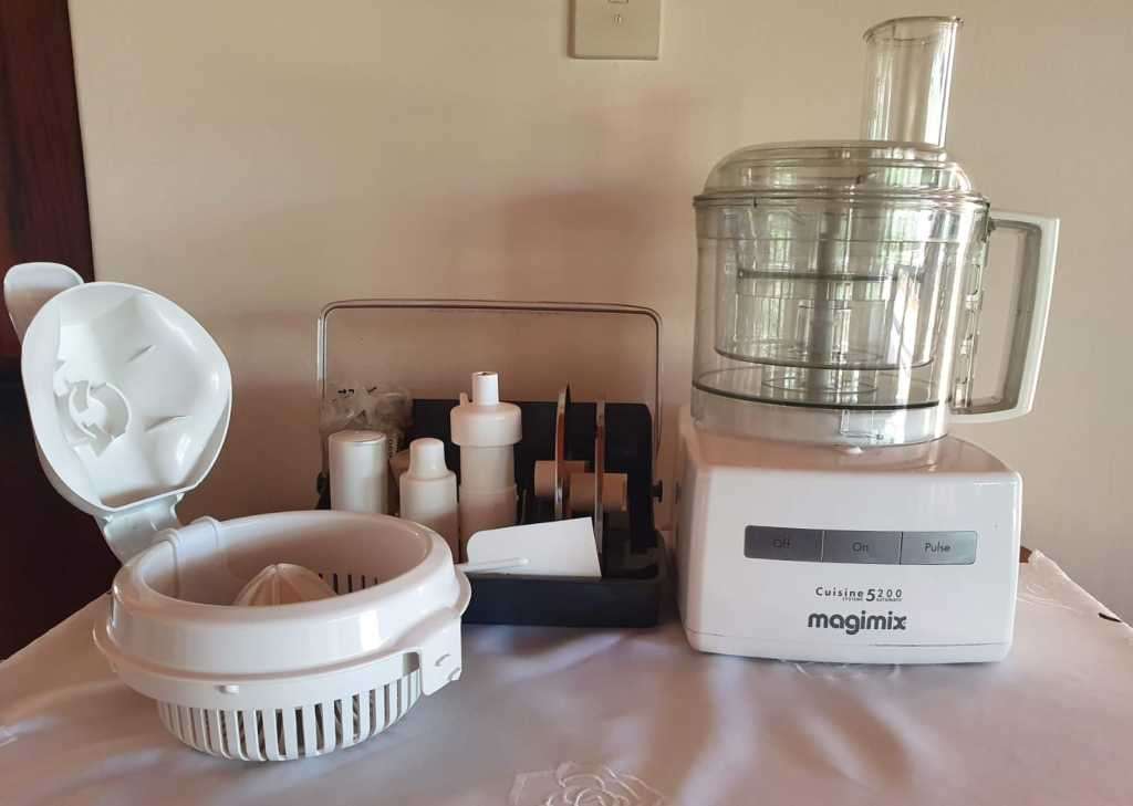 Magimix Cuisine System 5200XL Food Processor  - like New