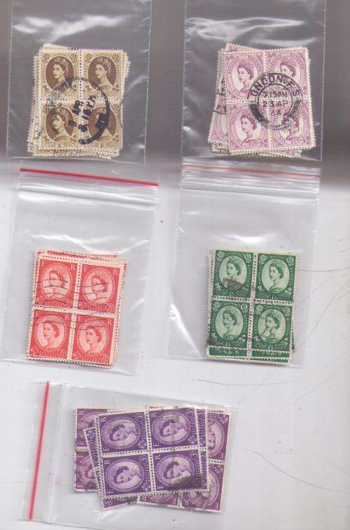 Great Britain. 5 Different blocks filed in 5 reclosable bags.Duplications/unchecked. See note