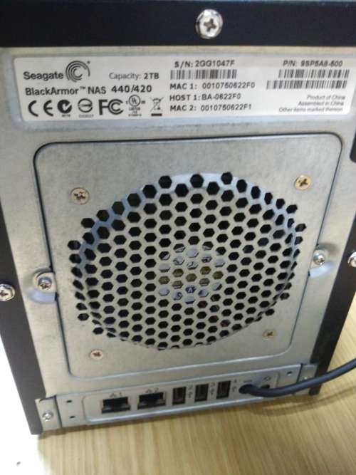 Seagate Black Armor NAS Box