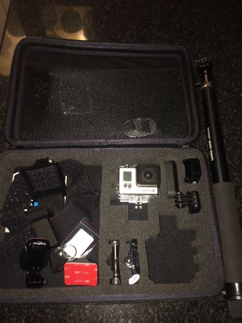 GoPro Full HD Hero3+ Bundle: Silver Edition + 32Gig