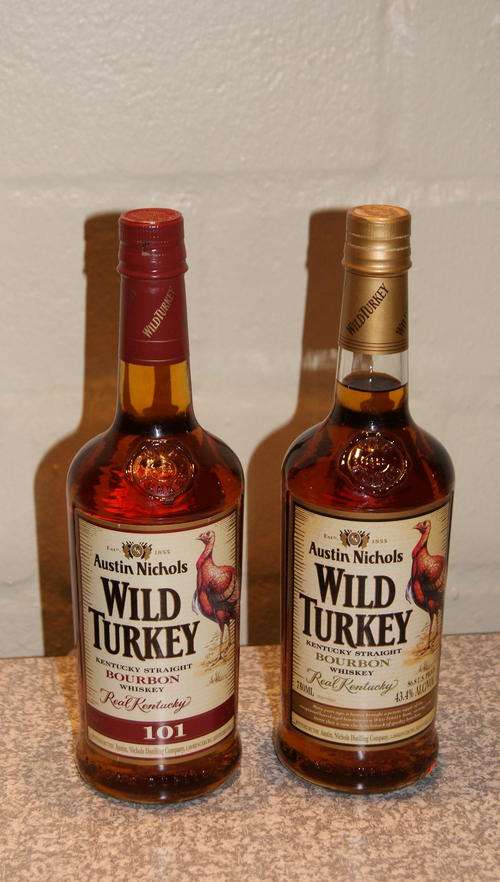 ***Set of WILD TURKEY original KENTUCKY bourbon whiskey PRICED to GO!!!***