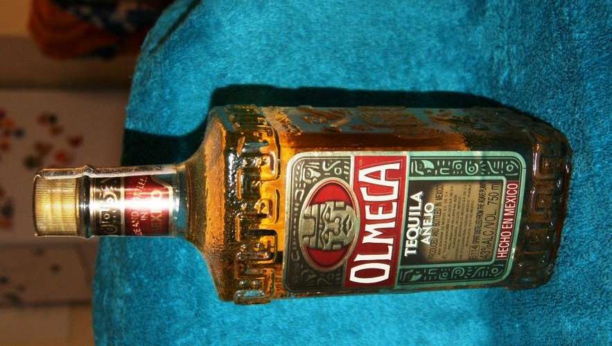 *** VERY RARE VINTAGE Olmeca Tequila****