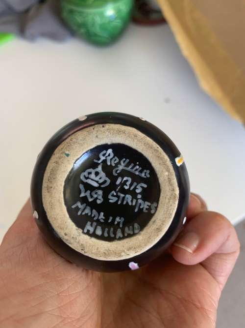 Stunning Regina Gouda Made In Holland Vase