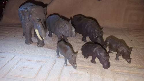 Nice  vintage Britain's animals Lot