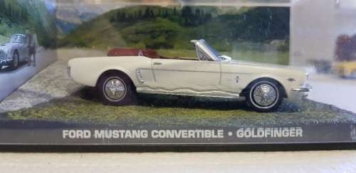 Mint in box golden eye ford mustang 1:43 scale