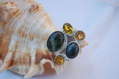 NATURAL GEMSTONE CITRINE LAPADORITE SILVER RING