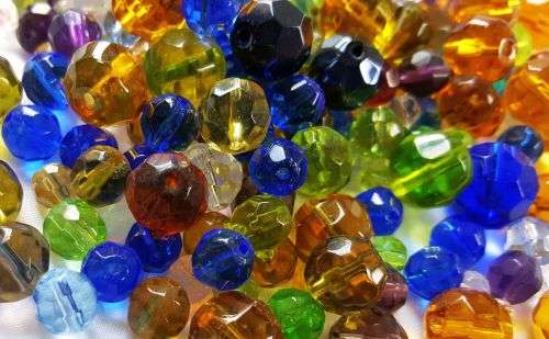 100 x  Mix Round Faceted Glass Beads - 1 pack
