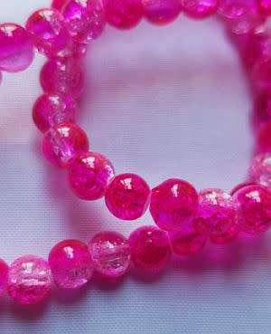 20 x (6mm) Pink and Clear Crackle Glass  Beads