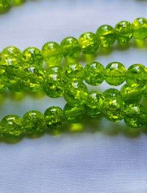 20 x (6mm) Green Crackle Glass  Beads