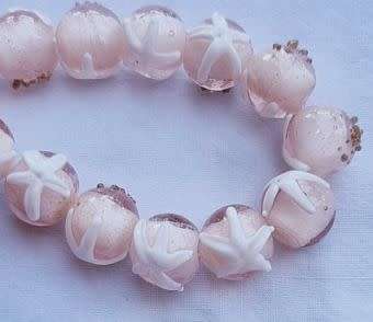 1Pc x (+/- 12mm) Pink With White Starfish and Gold ,  Round  Handmade Lampwork Glass  Beads - Each
