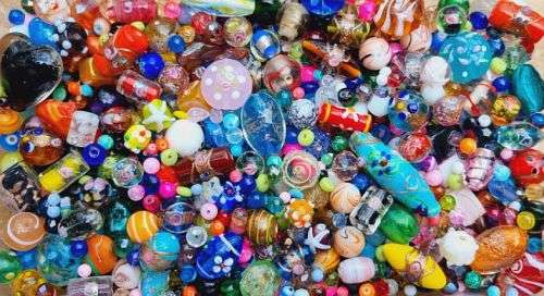 Weekend Special   ** 1.1 Kg  Assorted Glass Beads and Disc Glass Pearls  +/-  1600 Pc