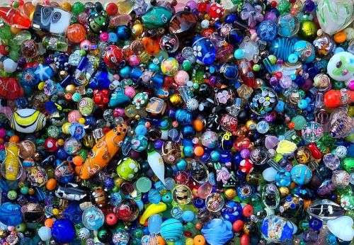 !!Weekend Special!!  3Kg Mixed Assorted Glass Beads  +/- 7400 pc