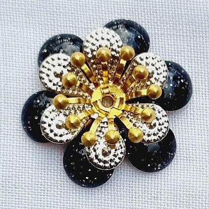 *Clearance Sale*1pc x 20mm  Black / Gold / Silver / Tone  Enamel Flower  Bead Cap - Each