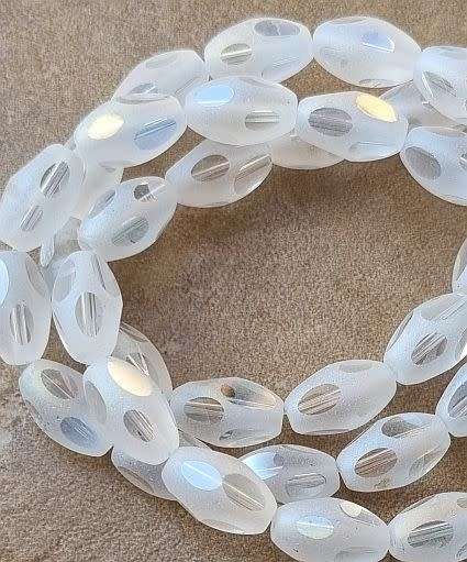 10 pc x 13mm  White  Oval / Faceted / Frosted /  Electroplate Glass Beads