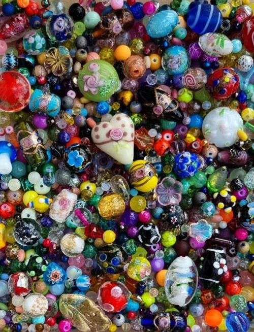 ^^Crazy Wednesday^^ 3.6Kg Assorted Glass Beads and Findings +/- 8130 pc