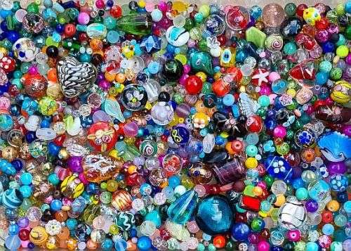 !!Weekend Special!!  3.2 Kg Mixed Assorted Glass Beads and Findings  +/-  7850 pc