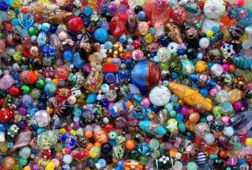 ^^Crazy Wednesday^^ 3.5 Kg Assorted Glass Beads and Findings +/- 8720pc