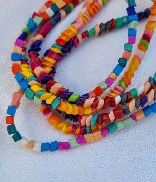 1 Strand   Mixed  / Opaque / Chip Glass Beads (+/- 4 x1.5mm)