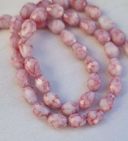20pc (+/-7mm)  Red / Drop / Marble Faceted  Glass Beads