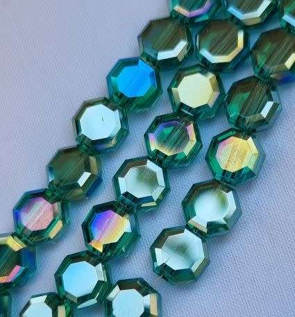 *Clearance Sale*12pc x 7mm  Dark Green / AB/  Octagon Glass Beads