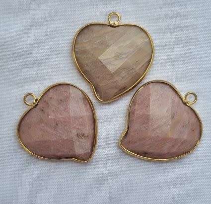 1pc Natural / Rhodochrosite/ Gold Tone / Heart Shape Pendant +/- 29x25mm
