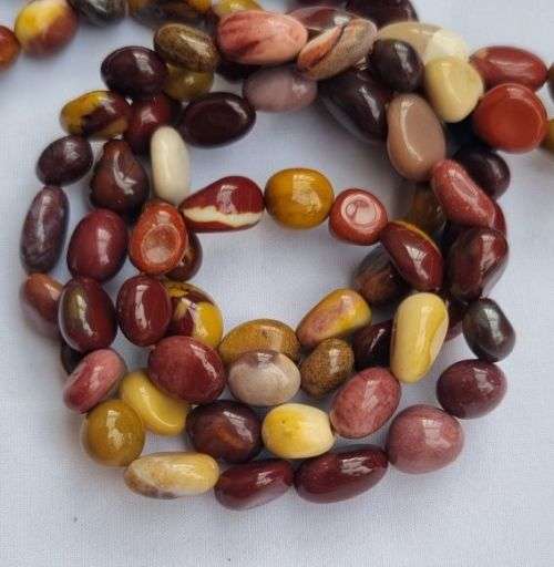 1 Strand (Between 5 & 10mm) Natural / Mookaite Nuggets Beads  +/- 60pc