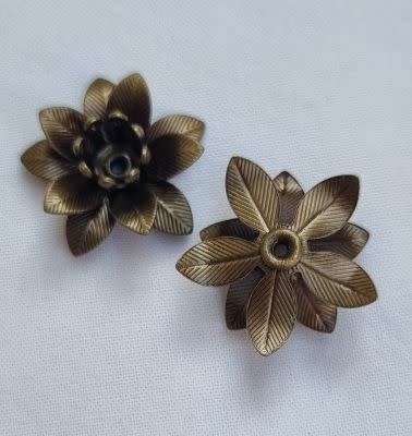 1pc x (16x6mm) Brown/ Flower / Metal Bead Cap / Spacer Bead